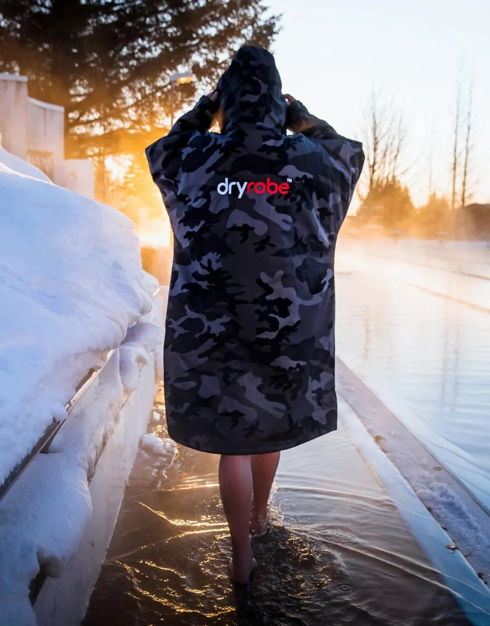 Advance Long Sleeve Adult Robe - Black Camouflage