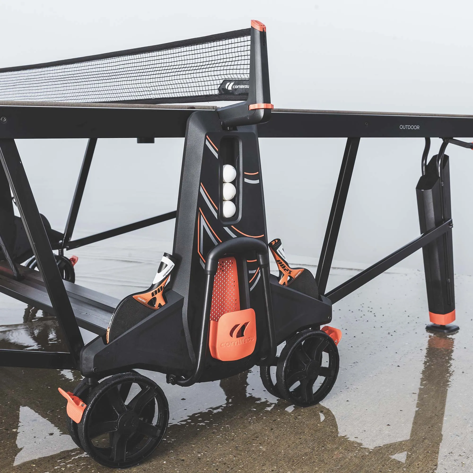 Cornilleau Performance 700X Rollaway Outdoor Table Tennis Table