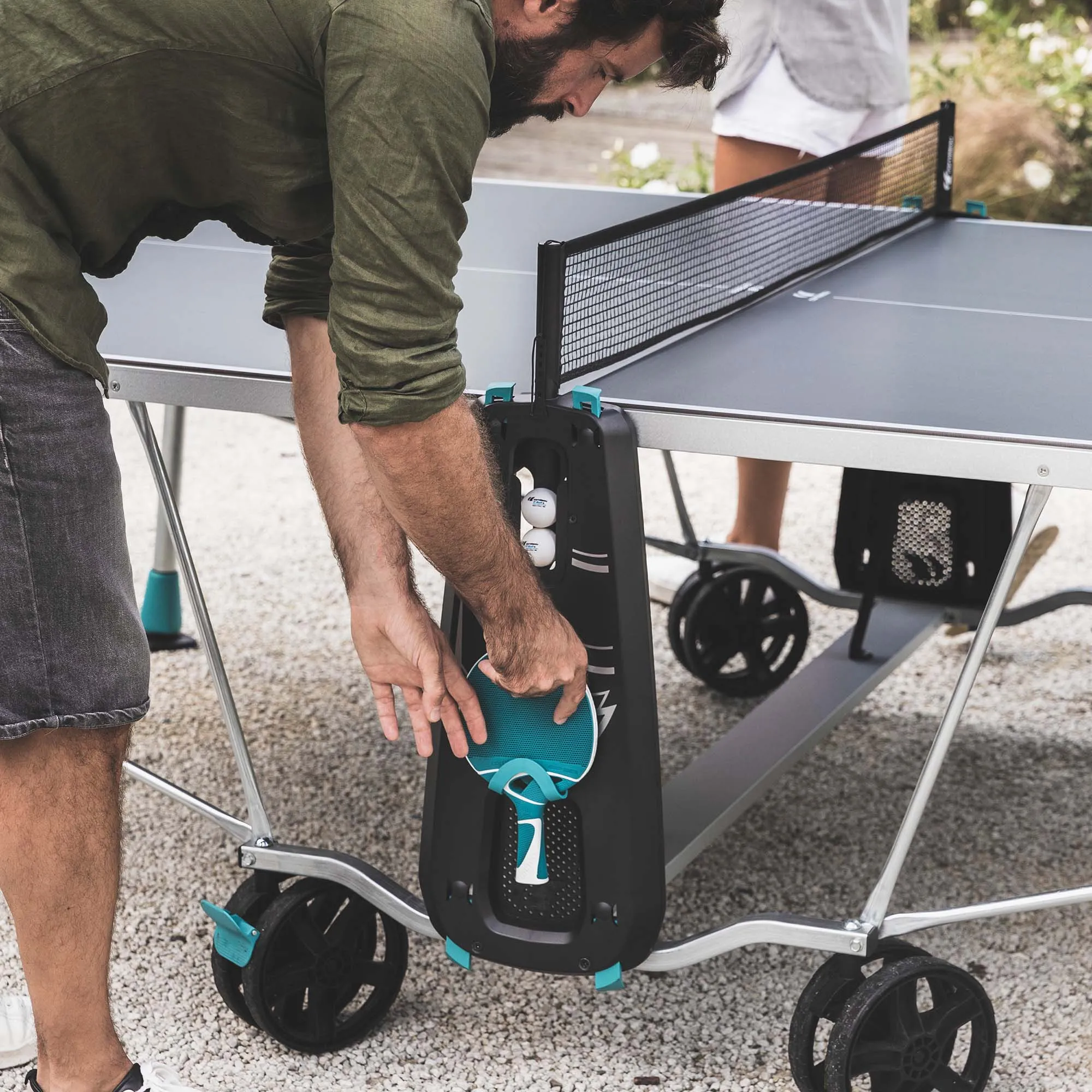 Cornilleau Sport 200X Rollaway Outdoor Table Tennis Table