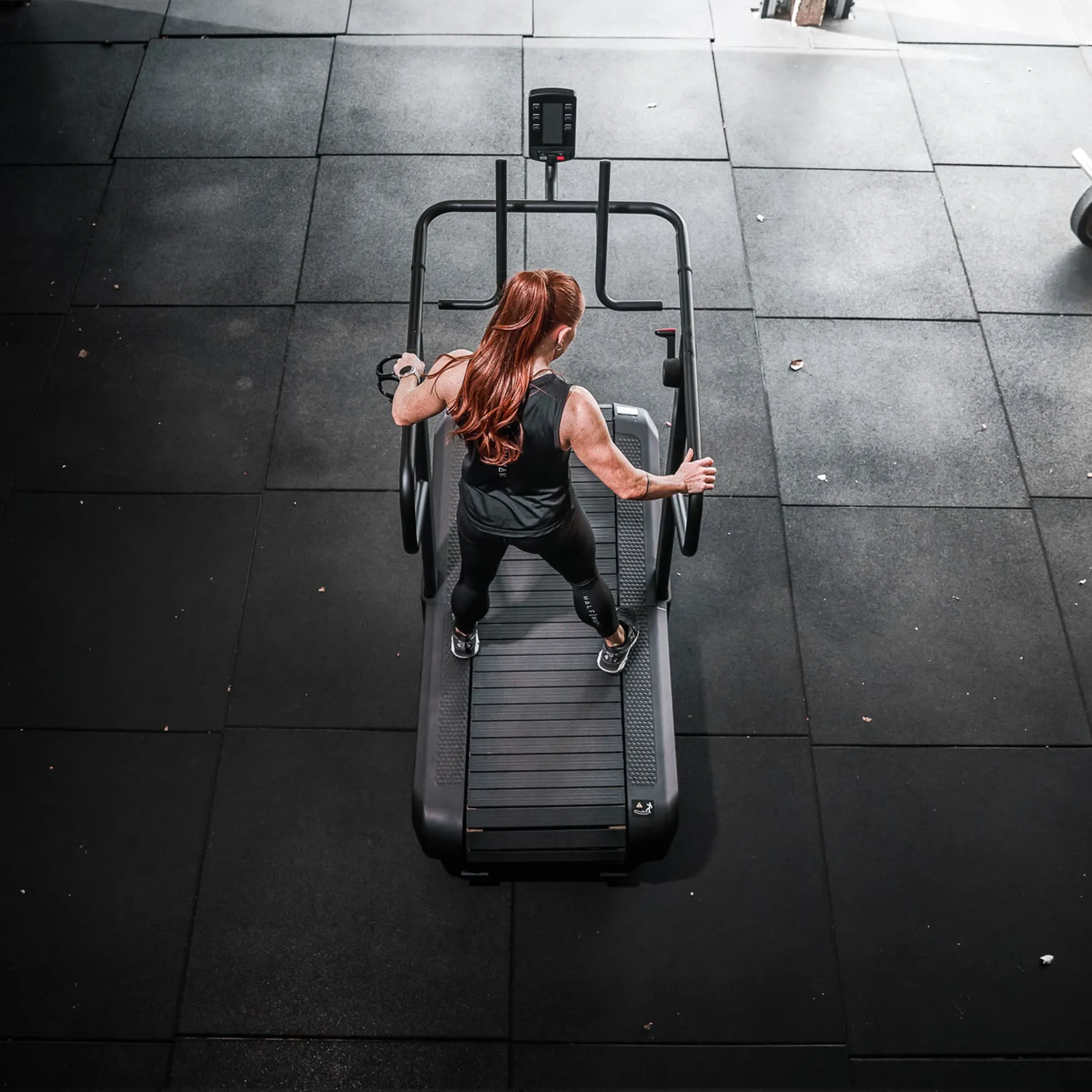 Half Human Curved Non-Motorised Treadmill