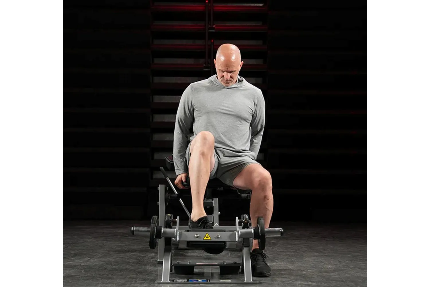 Hammer Strength Plate-Loaded Tibia Dorsi Flexion Bench Machine