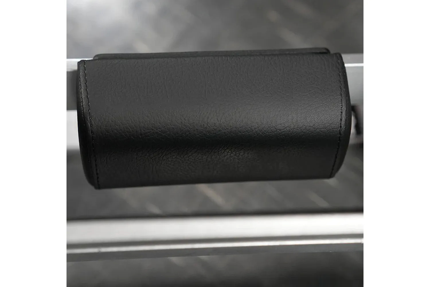 Hammer Strength Plate-Loaded Tibia Dorsi Flexion Bench Machine