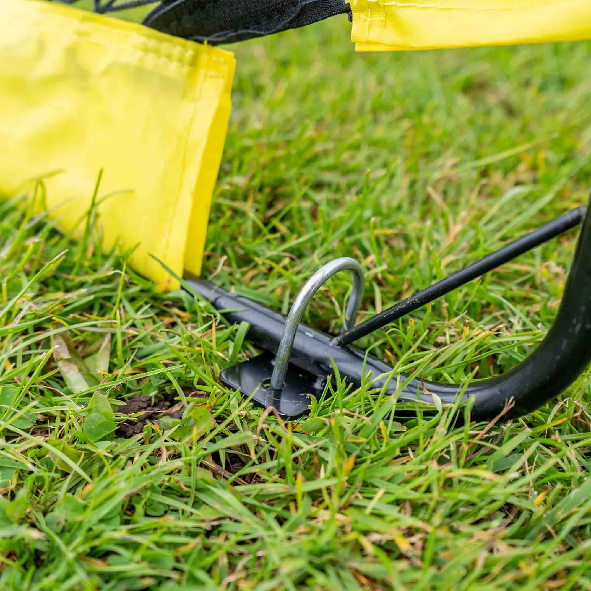 Kickmaster Fibreglass Flexi Football Goal