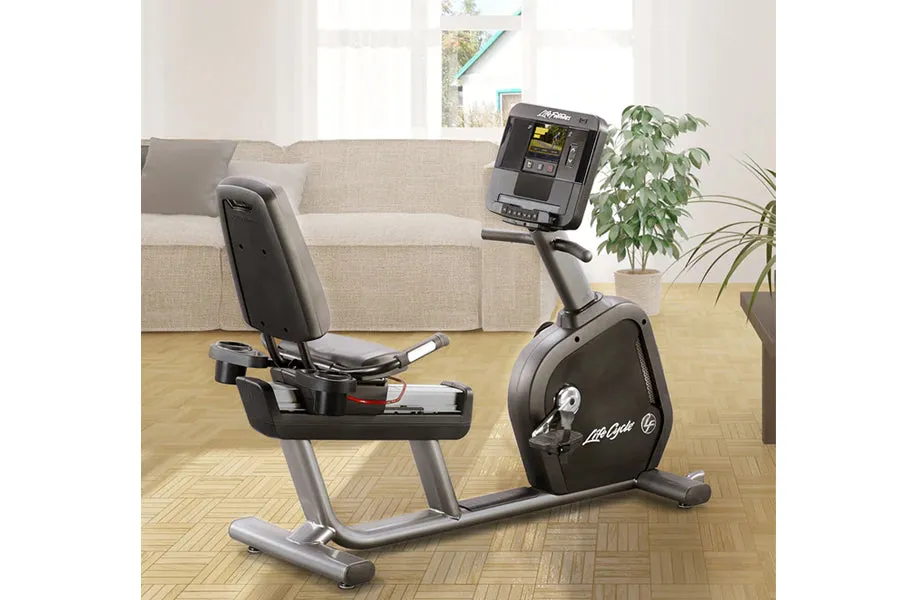 Life Fitness Club Series   (Plus) Recumbent Lifecycle Bike (DEMO) (💥MEMORIAL SALE)