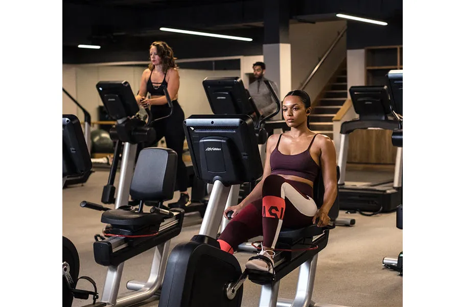 Life Fitness Club Series   (Plus) Recumbent Lifecycle Bike (DEMO) (💥MEMORIAL SALE)
