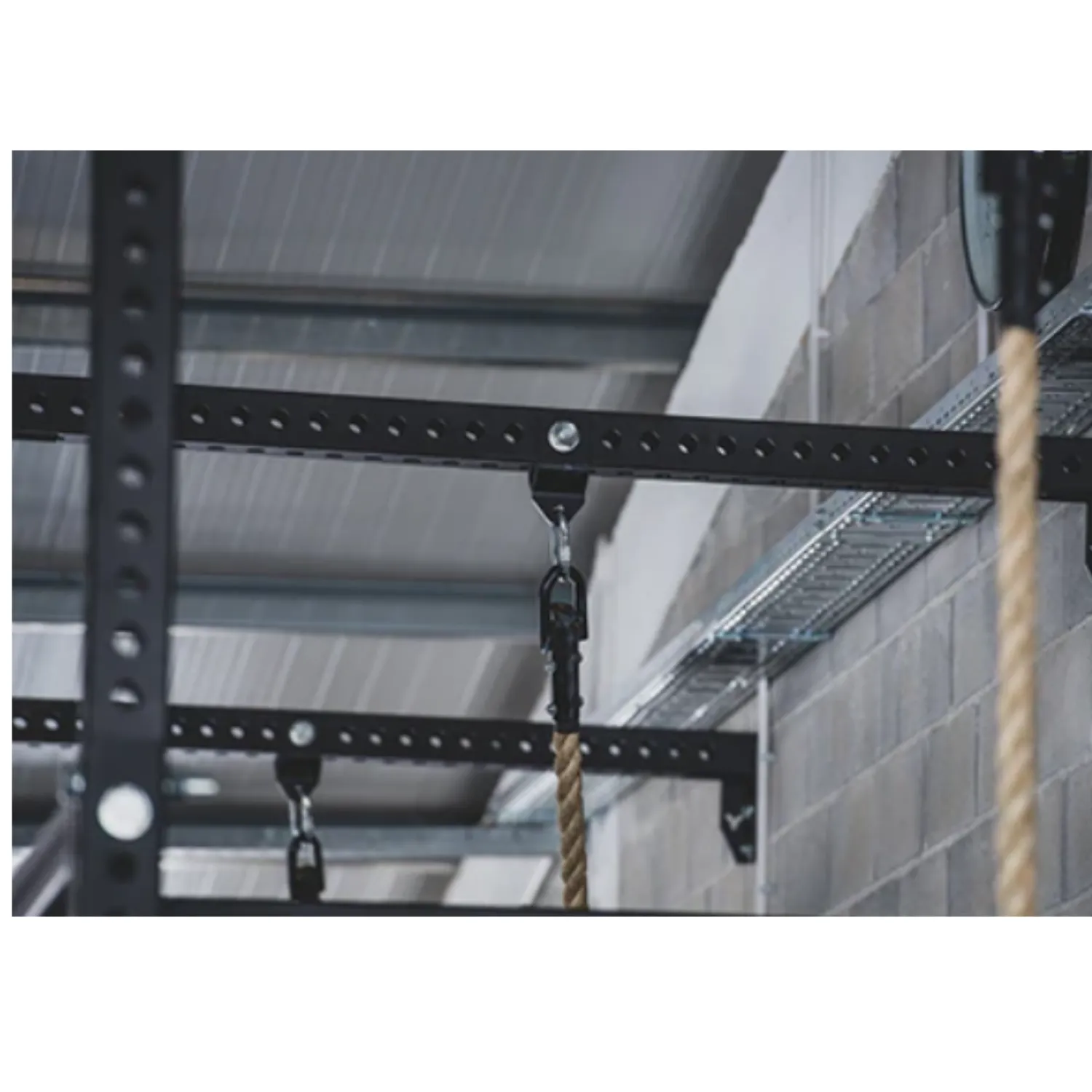 Muscle Motion RIG Bracket Attachment for Rope/ Gym Ring/Boxing bag