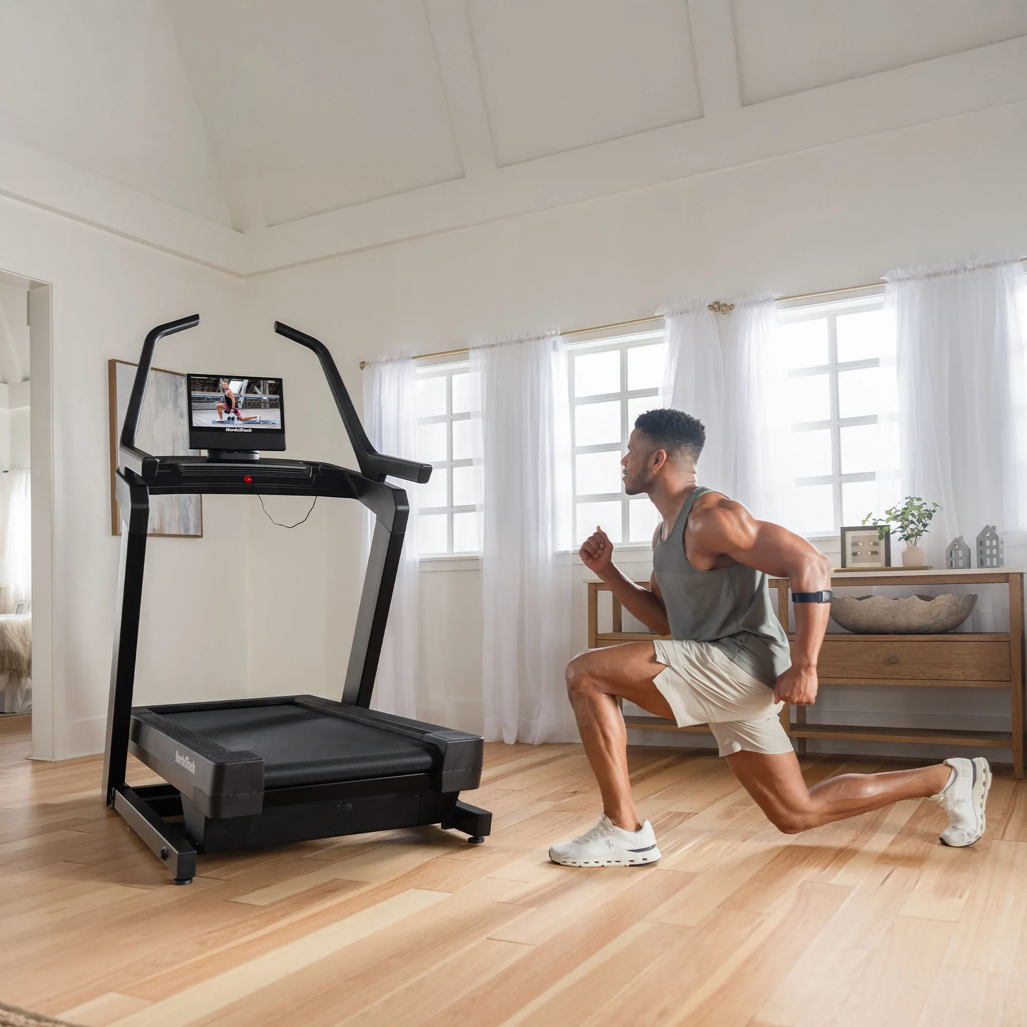 NordicTrack X16 Incline Trainer