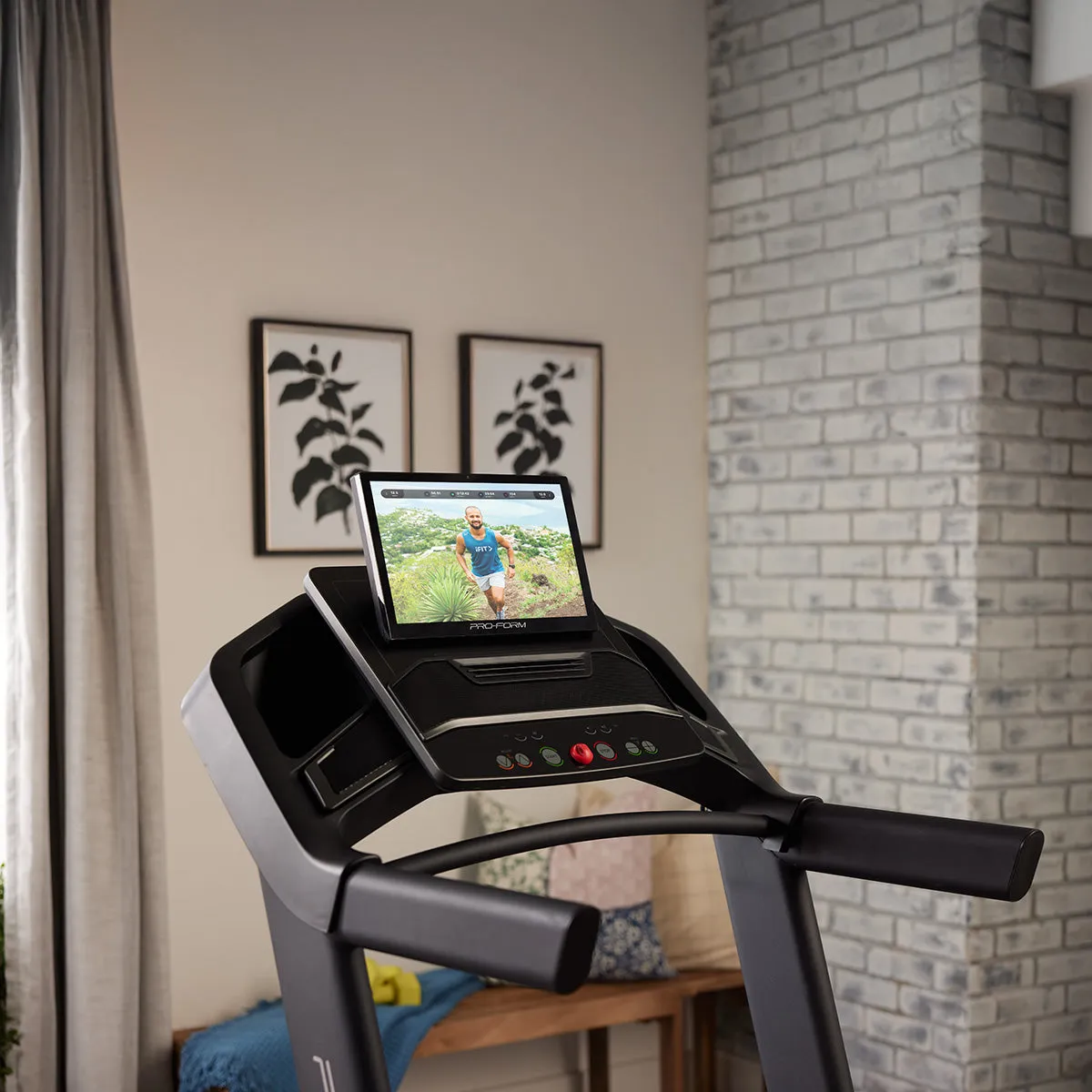 Proform Carbon Pro 9000 Folding Treadmill