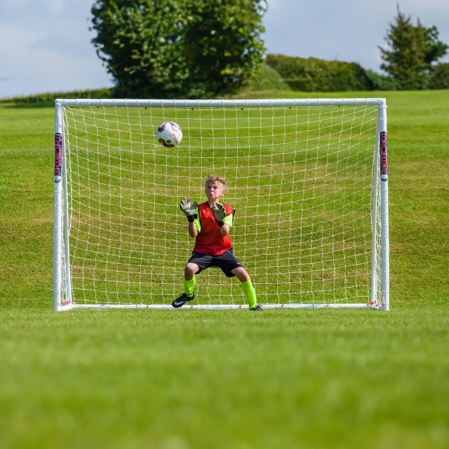 Samba 8ft x 6ft Trainer Football Goal with Locking System