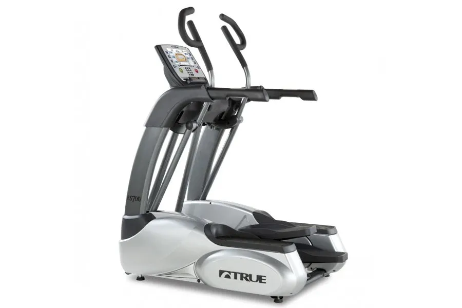 TRUE ES700 Elliptical w/ Escalate 9" Console (DEMO)   **SOLD**