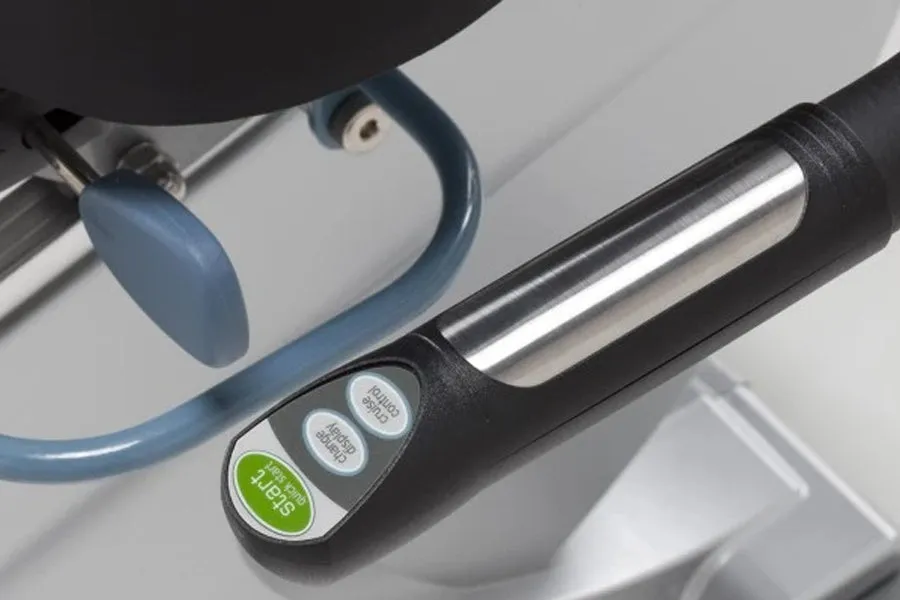 TRUE ES900 Recumbent Exercise Bike