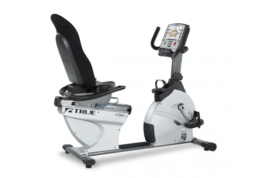 TRUE ES900 Upright Exercise Bike